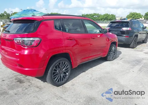 2022 Jeep Compass Limited z USA, uszkodzony, nr VIN 3C4NJDCB5NT236676